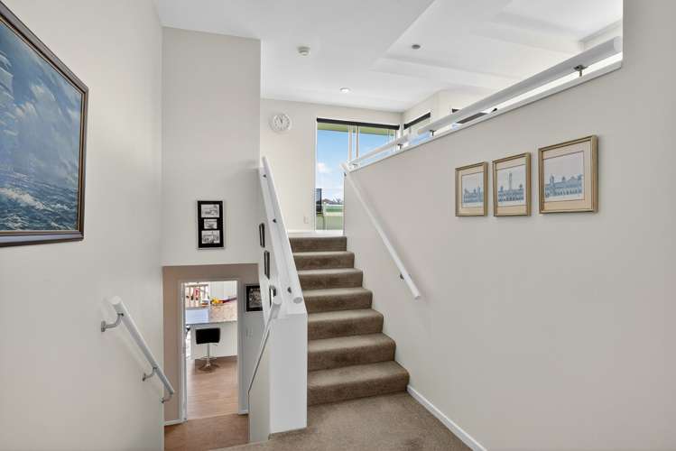 70 Beach Road Castor Bay_9