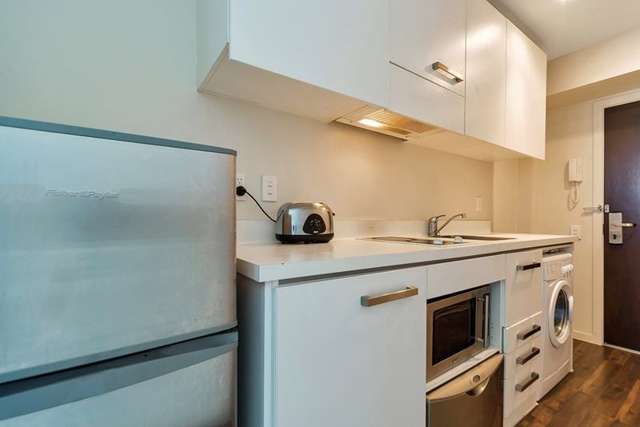 1323/10 Waterloo Quadrant Auckland Central_4