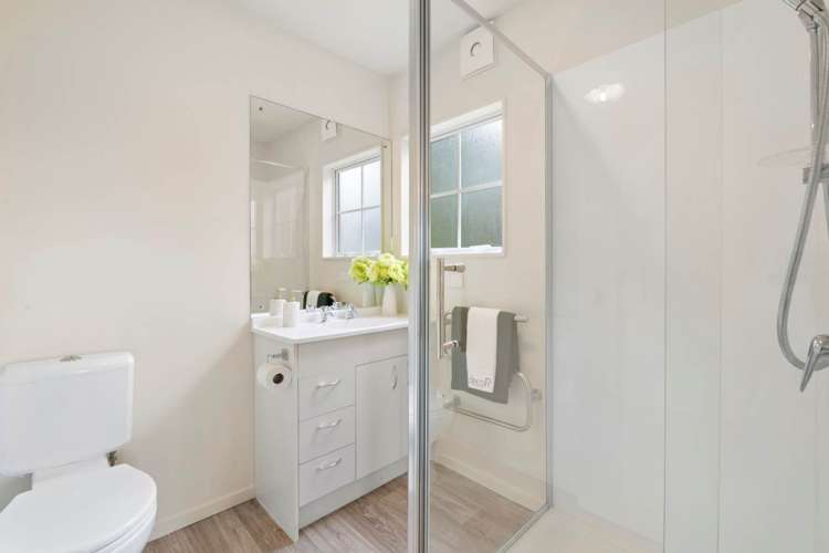 20c Poplar Road Stanmore Bay_15