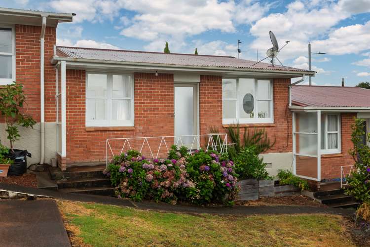 2/1034a New North Road Mount Albert_13