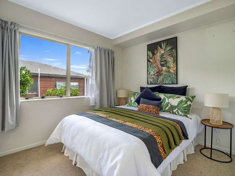 2/390 Richardson Road Mount Roskill_16