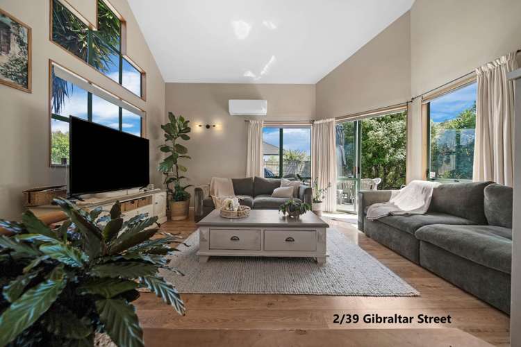 1 & 2/39 Gibraltar Street Howick_6