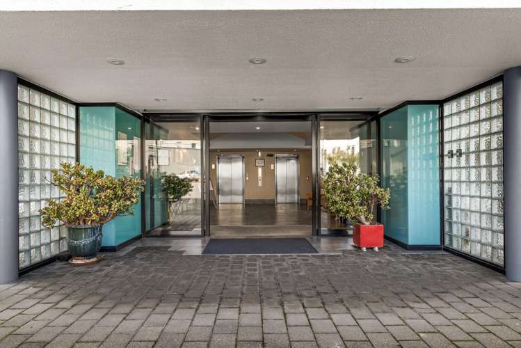 3E/3 Shakespeare Road Napier South_18