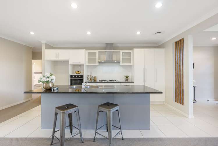 17 Stamford Crescent Flat Bush_8