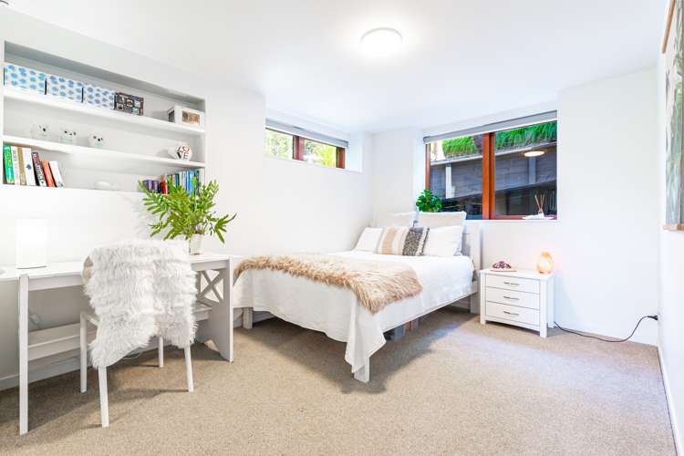 2 Okewa Road Titirangi_18