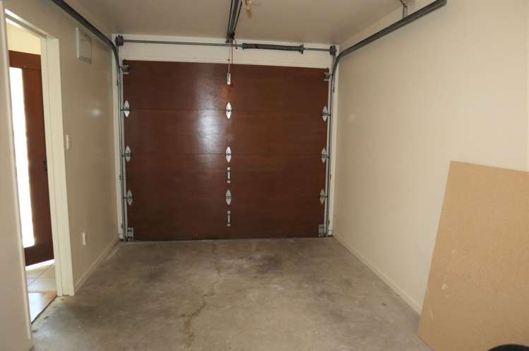 2/12 Ambrico Place New Lynn_8