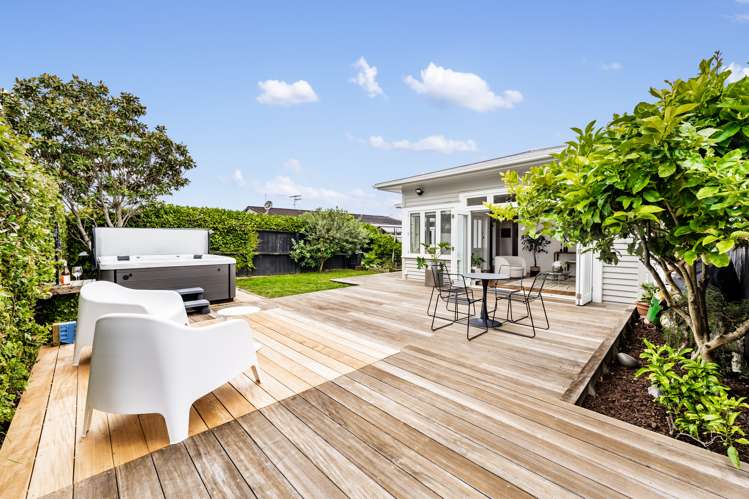 51 Trafalgar Street Onehunga_16