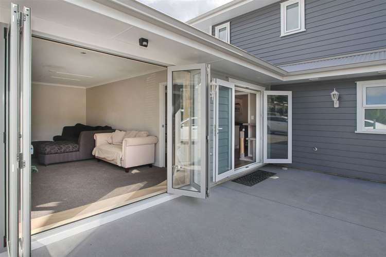 20 Niccone Place Bombay_20