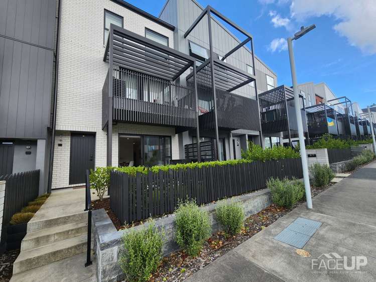 11/71 Hobsonville Point Road Hobsonville Waitakere City Houses