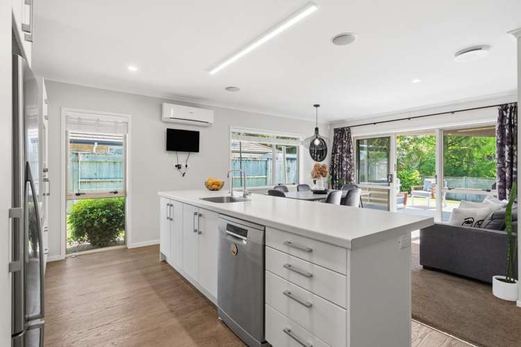 11 Barometer Way Pyes Pa_6