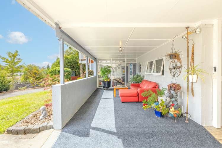 329 Cobham Drive Hillcrest_21