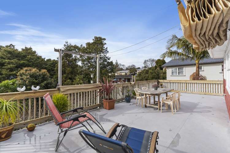 74 Vandeleur Avenue Birkdale_9