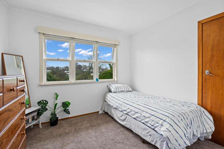 2 Farmer Street Te Kamo_10