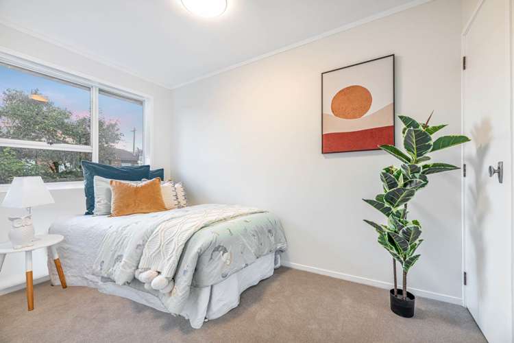 2/17 Roberts Road Te Atatu South_11