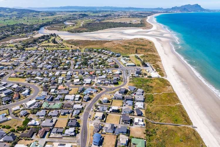 104 Bream Bay Drive Ruakaka_25