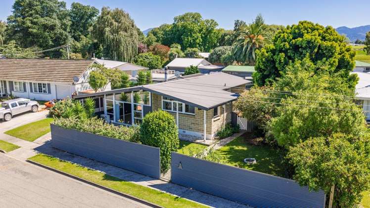 2 Collett Place Riversdale_26