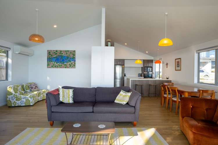 17 Urquhart Bay Road Whangarei Heads_10