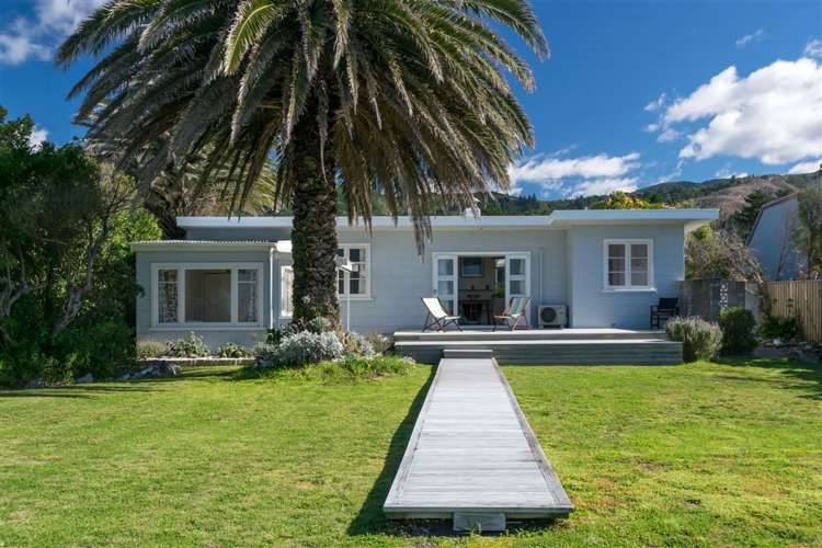 222 Rarangi Beach Road Rarangi_10