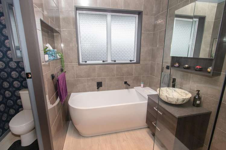 23 Bathurst Street Allenton_13