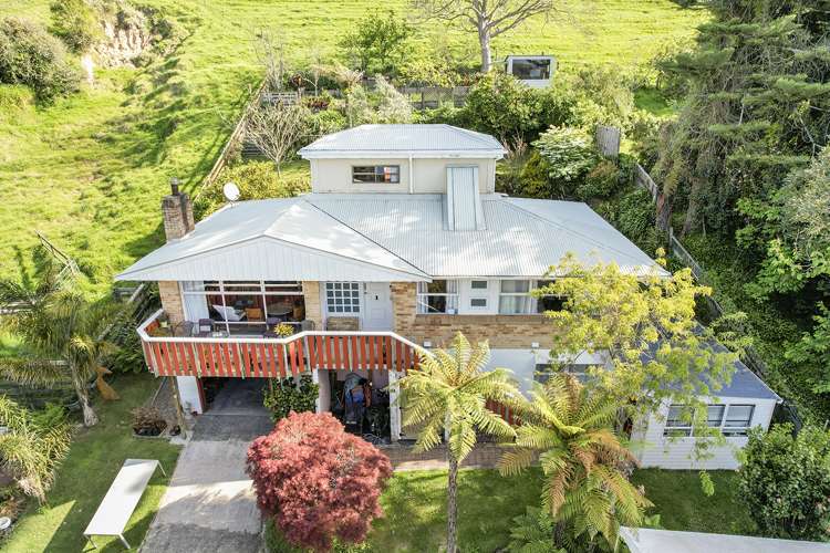 94 Main Road Tirau_14