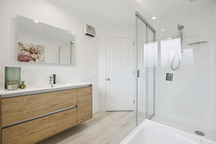 6 Joe Brown Avenue Mosgiel_14