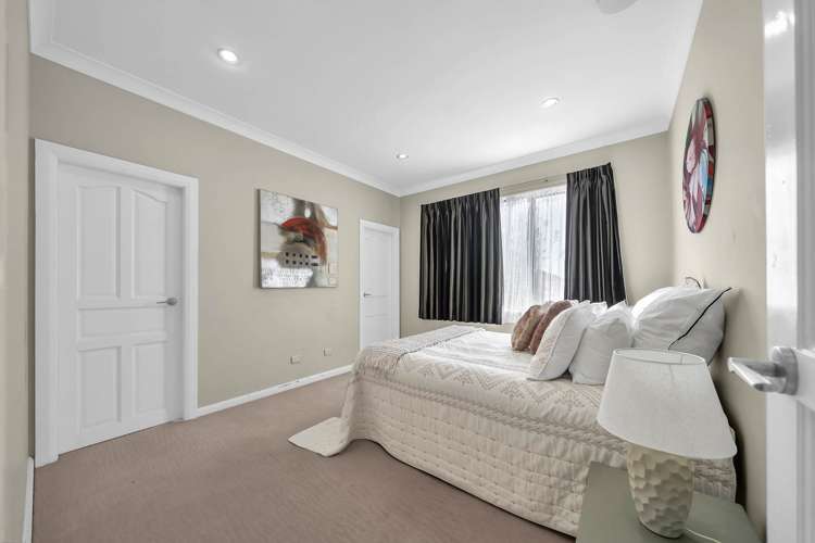 8 Listack Drive Flat Bush_14