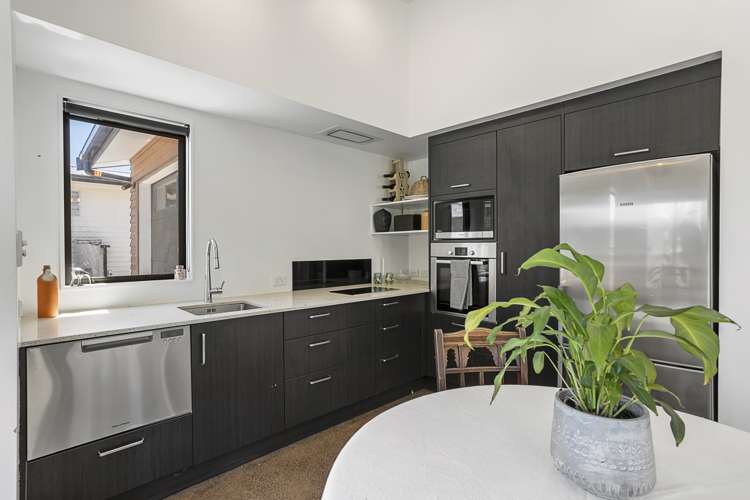 10 Inver Street Glen Eden_18