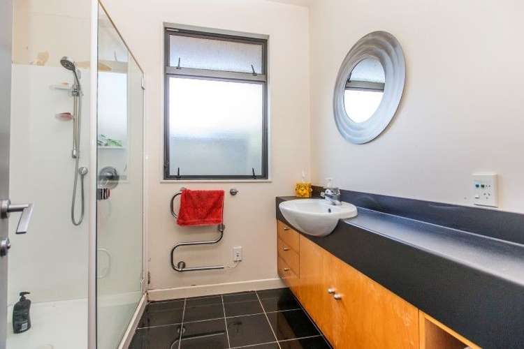 81 Beacon Hill Road Strathmore Park_17