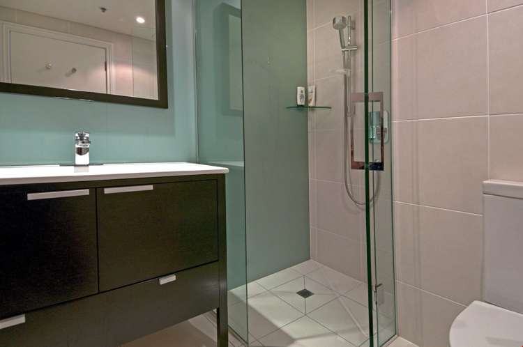 2701/8 Albert Street Auckland Central_9