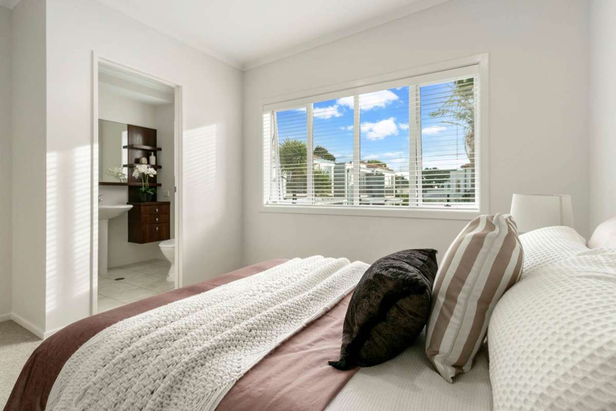 25/218 Greenlane West_4