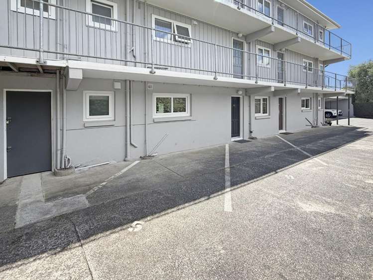 9/5 Orakei Road Remuera_10