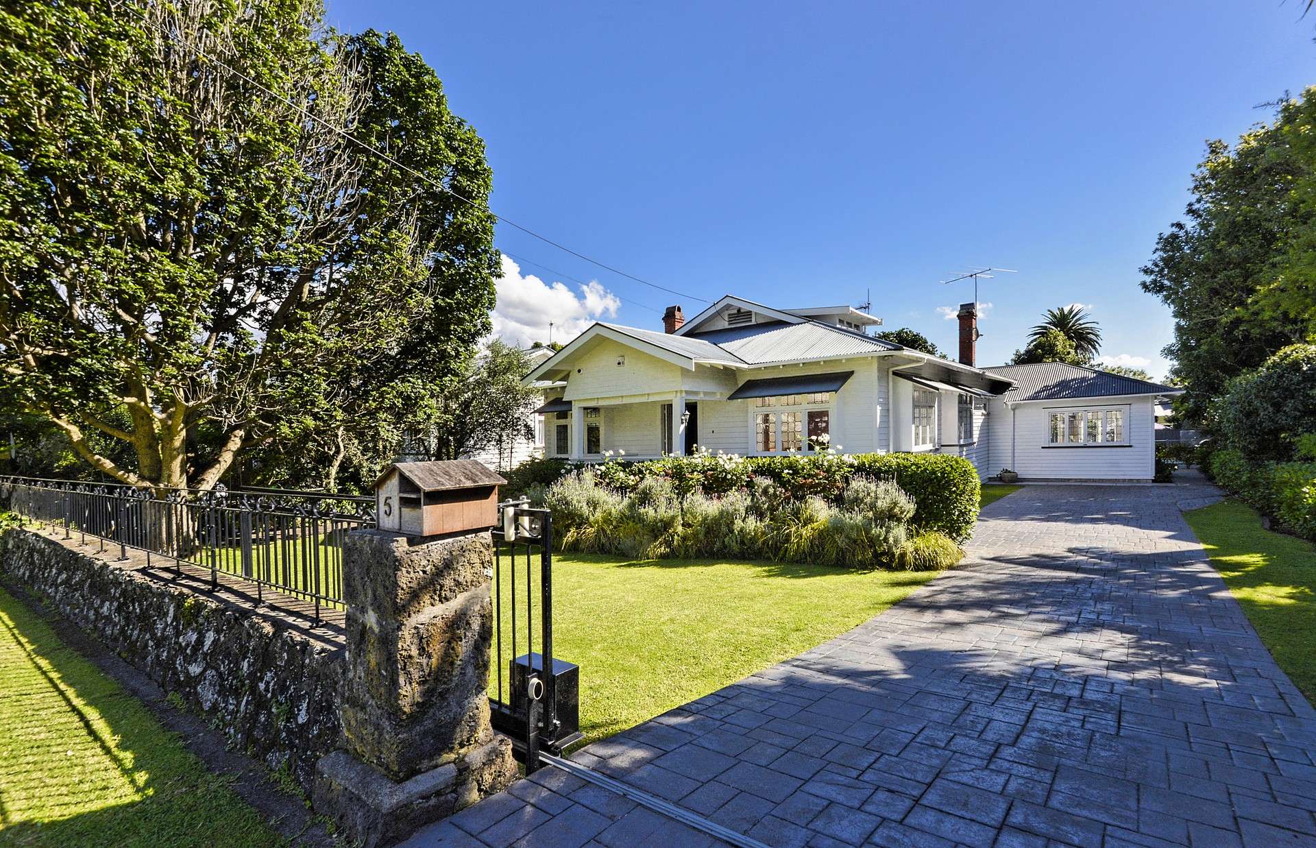 5 Allendale Road Mount Albert_0