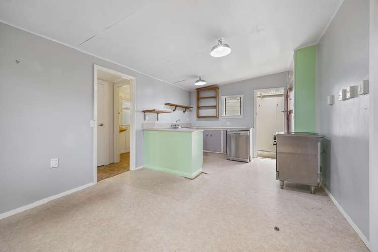 17 Constitution Street Port Chalmers_7