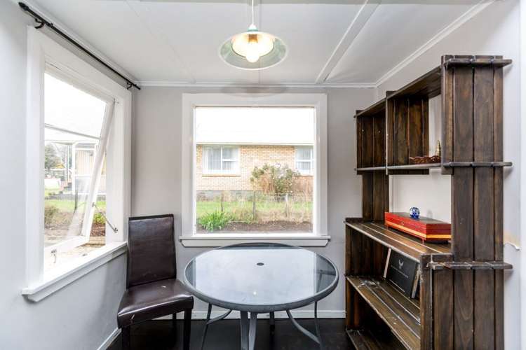 10 Fox Street Okato_9