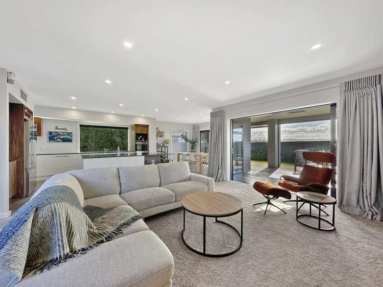 3 Raupo Crescent Wharewaka_13