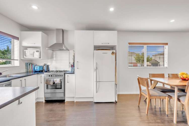 33 apple orchard way_2