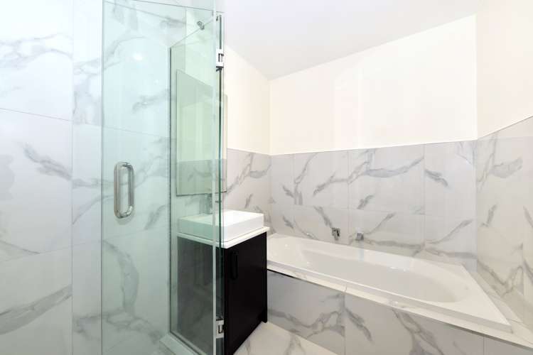 14 Hosta Lane Wigram_12