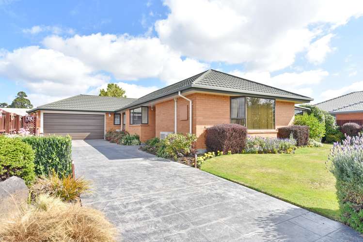 11 Bella Rosa Drive Hei Hei_0