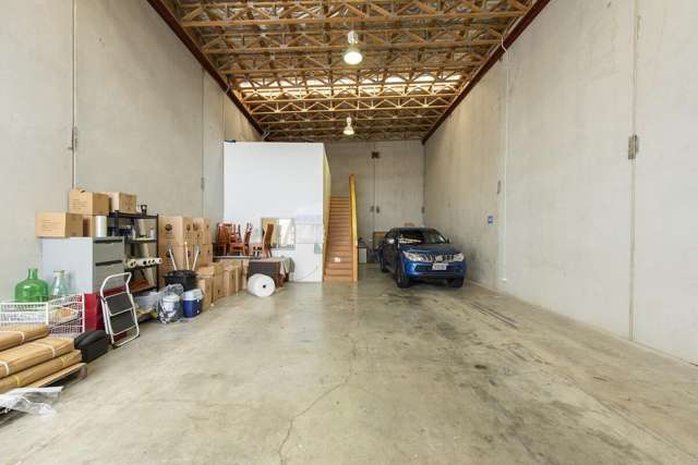 Unit 3 31-33 Riverbank Road Otaki_3