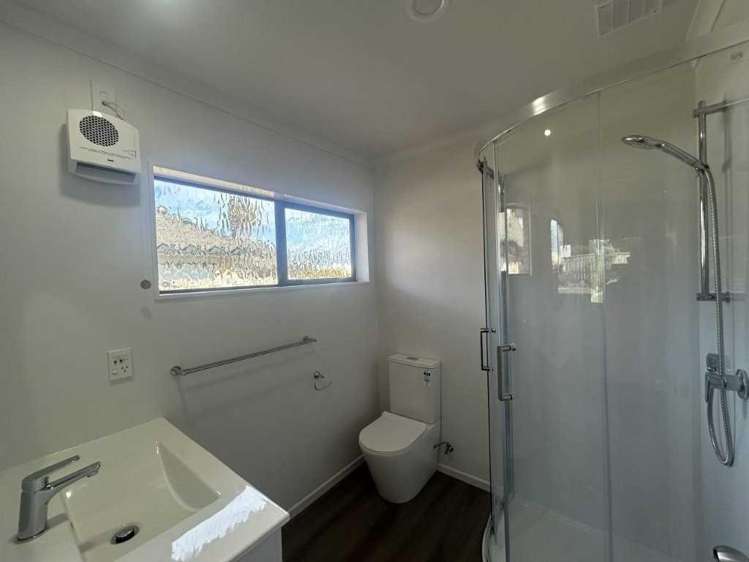 15 Wairakei Ave 1131_11
