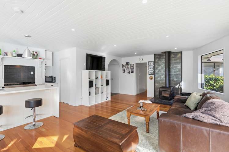 19 and 19a Ettrick Street Glenross_9