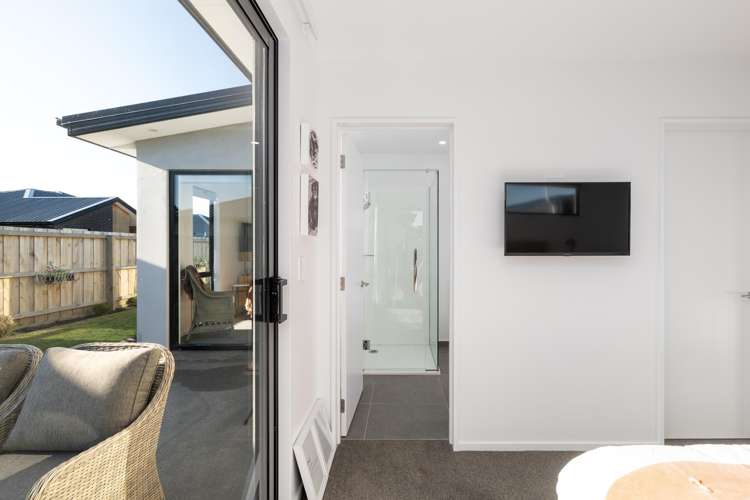 19 Sarah Nicholls Street Belfast_9