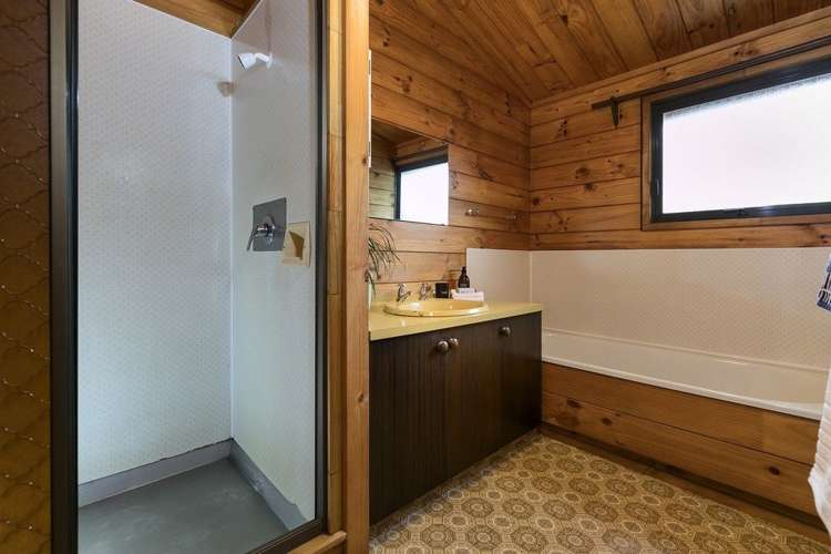 454 West Coast Road Glen Eden_12