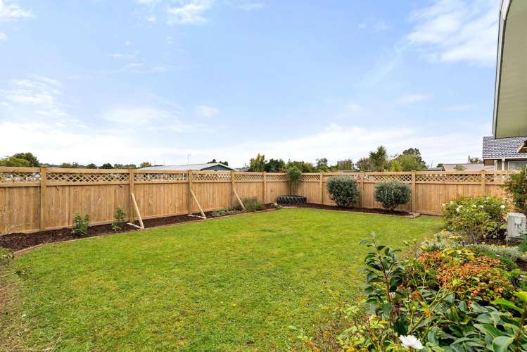 11 Sandstrom Grove Feilding_10