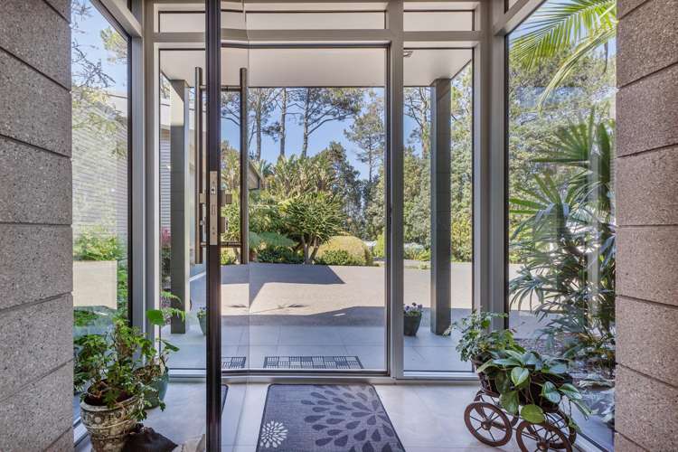 47 Sarahs Hill Hahei_6