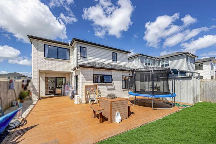 46 Donegal Park Drive Flat Bush_26