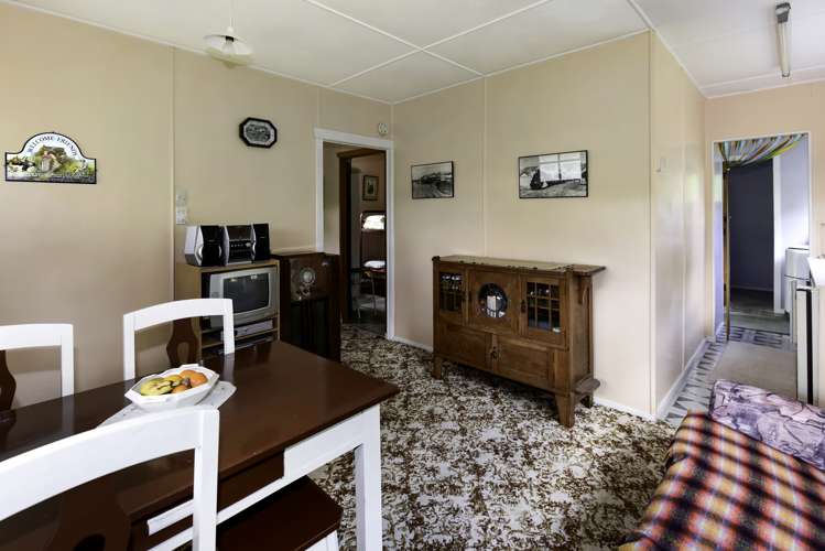 10 Farr Street Whitecliffs_13