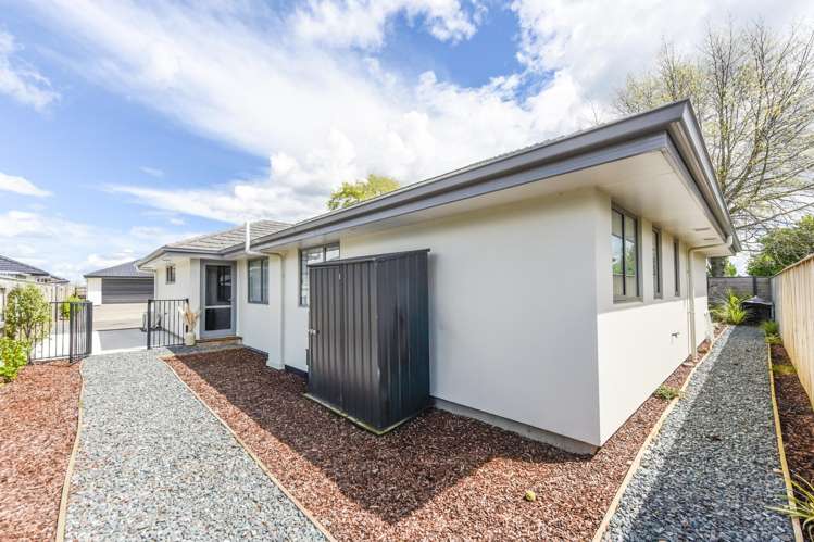 13 Carmine Crescent Appleby_18