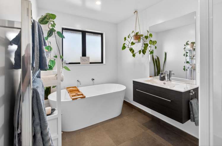 37 Suffolk Drive Kirwee_16