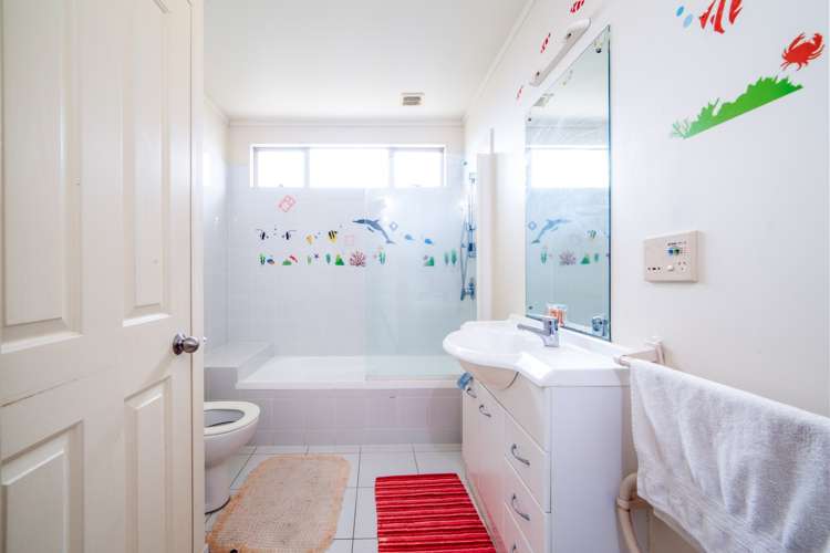 2 Neta Grove Henderson_14